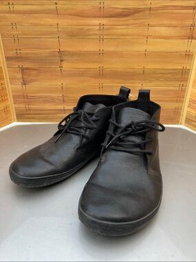 Vivo barefoot Black Leather Shows - Lace-Up